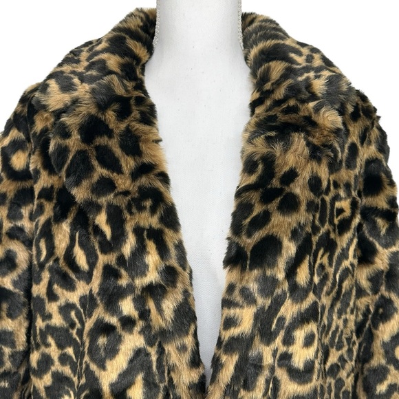 VOLCOM / Faux Fur Leopard Print Coat / Large 🐆 - Picture 2 of 13